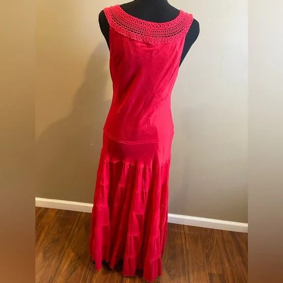 Jones Wear Crochet Tiered Maxi Dress Red - 6 A-line Travel Vacation Resortwear - Picture 5 of 6